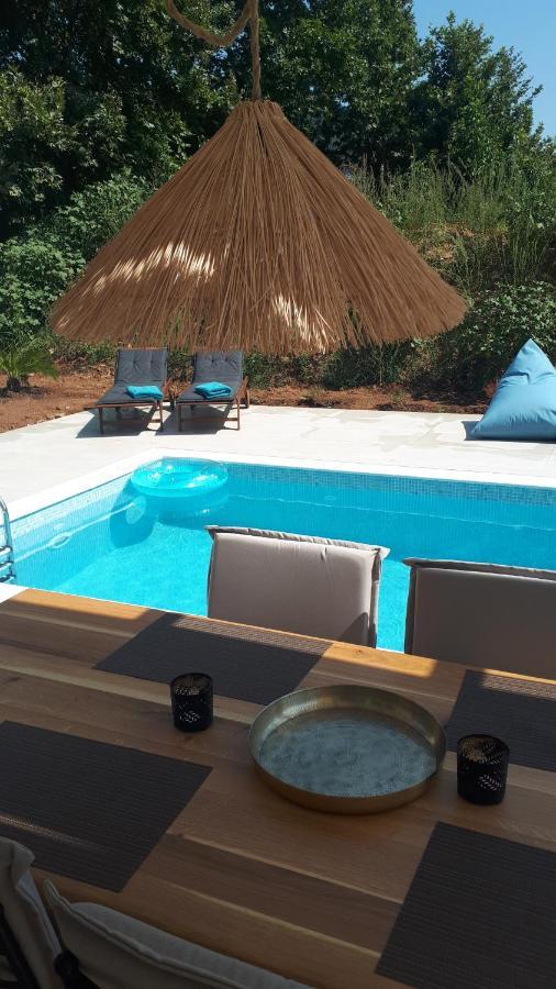 Casa O' - Moderne Villa Mit Grosser Terrasse Und Privatem Swimmingpool Szkála Potamiász Kültér fotó
