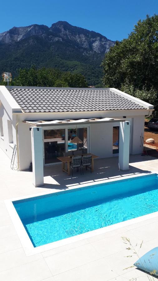 Casa O' - Moderne Villa Mit Grosser Terrasse Und Privatem Swimmingpool Szkála Potamiász Kültér fotó