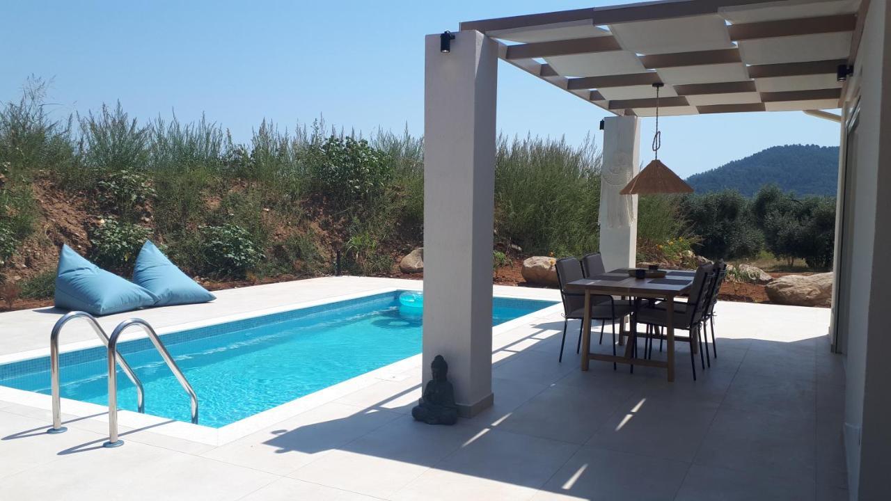 Casa O' - Moderne Villa Mit Grosser Terrasse Und Privatem Swimmingpool Szkála Potamiász Kültér fotó